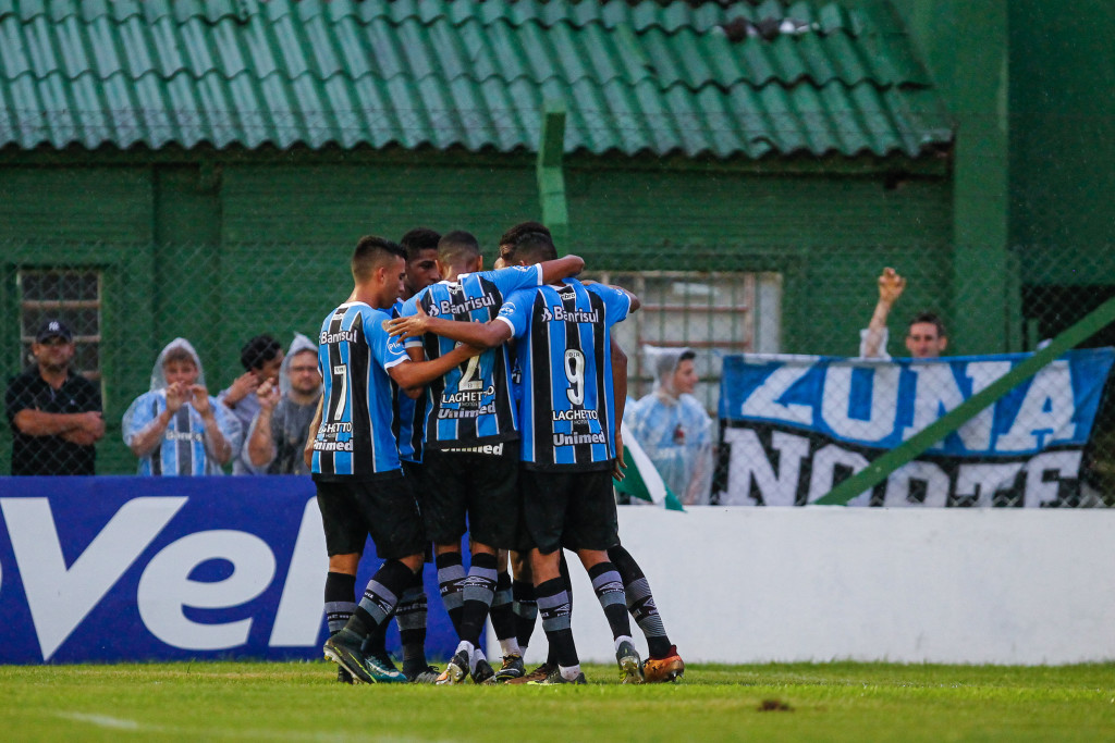 Avenida x Gremio